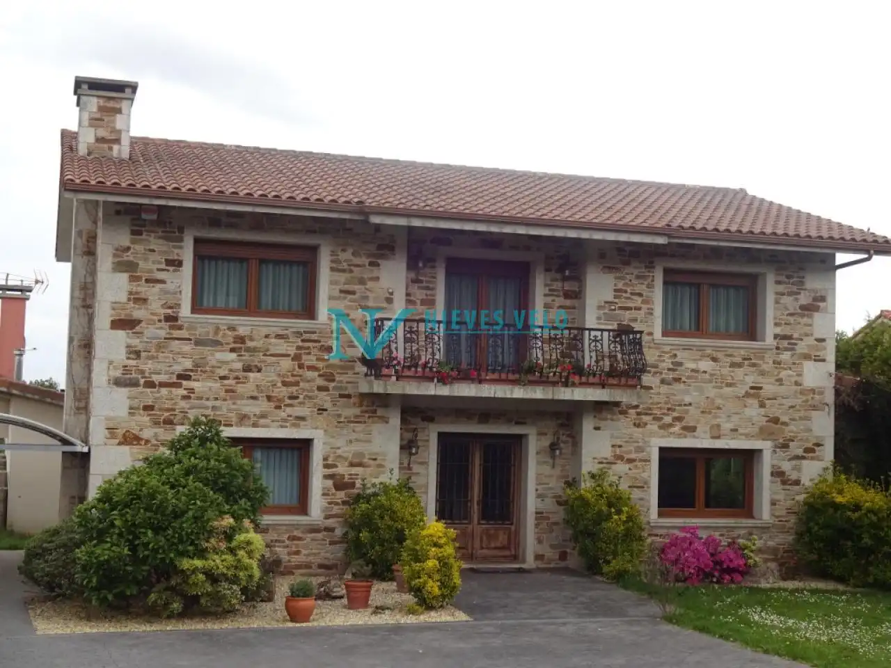 https://static.fotocasa.es/images/ads/d341ee48-1f4f-4680-87da-c141828da082?rule=original