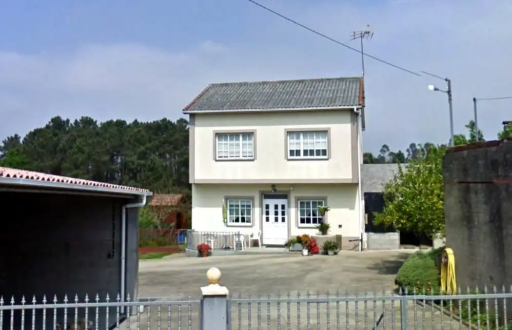 https://static.fotocasa.es/images/ads/80b9b808-4859-4480-8157-8801019c0b28?rule=original