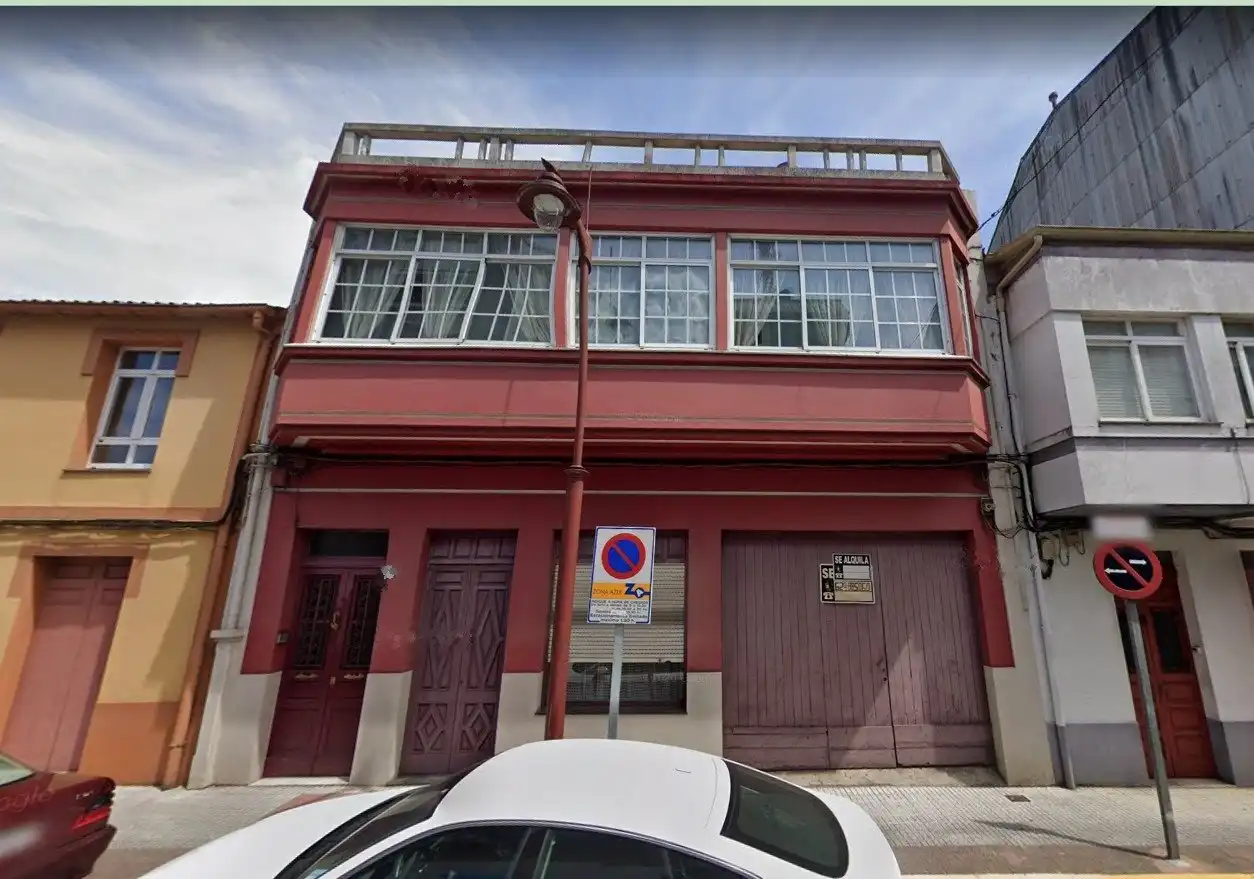 https://static.fotocasa.es/images/ads/0dd7d85b-0d67-4c29-85ed-781ad324b5d0?rule=original