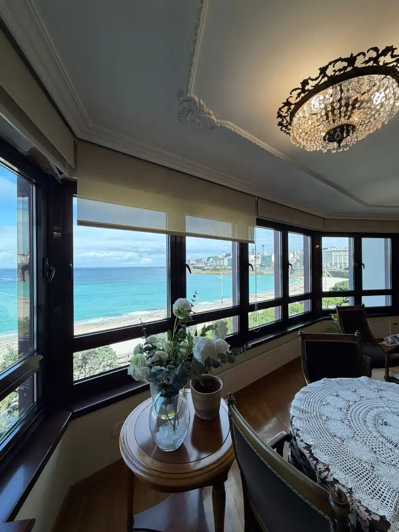 https://static.fotocasa.es/images/ads/f70f4cb7-d36e-450c-bd4a-f97c8edd4b41?rule=original