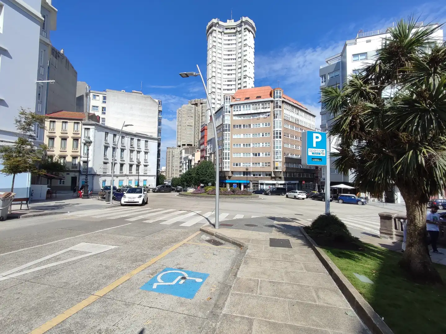 https://static.fotocasa.es/images/ads/a28f3fb3-1f4a-4984-bebc-6495889d8c25?rule=original