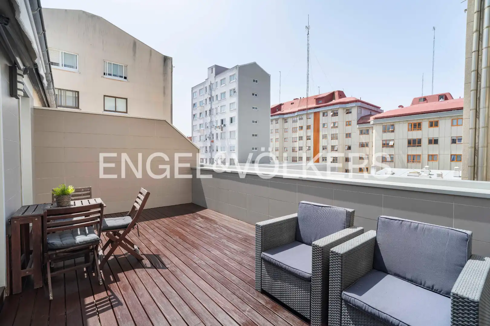 https://static.fotocasa.es/images/ads/f9dae843-a041-45d4-a403-802a50dacfdf?rule=original