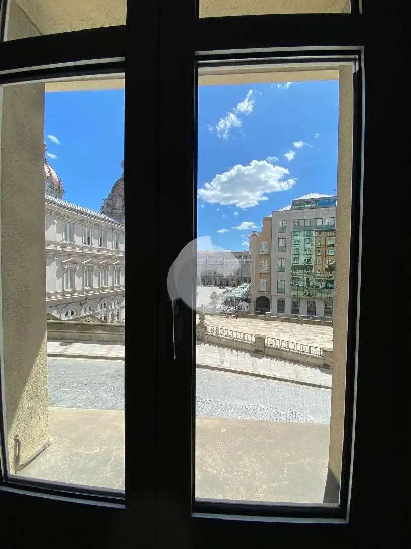 https://static.fotocasa.es/images/ads/bf51d8b9-6769-4414-9ef0-713c641a363f?rule=original