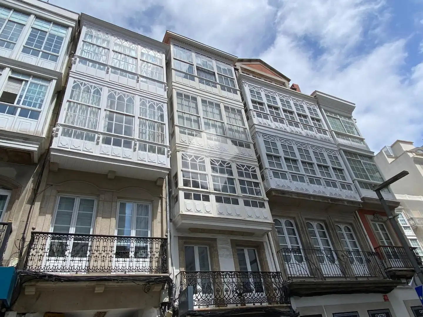https://static.fotocasa.es/images/ads/e2560d9e-a974-4235-8afa-de21b099b411?rule=original