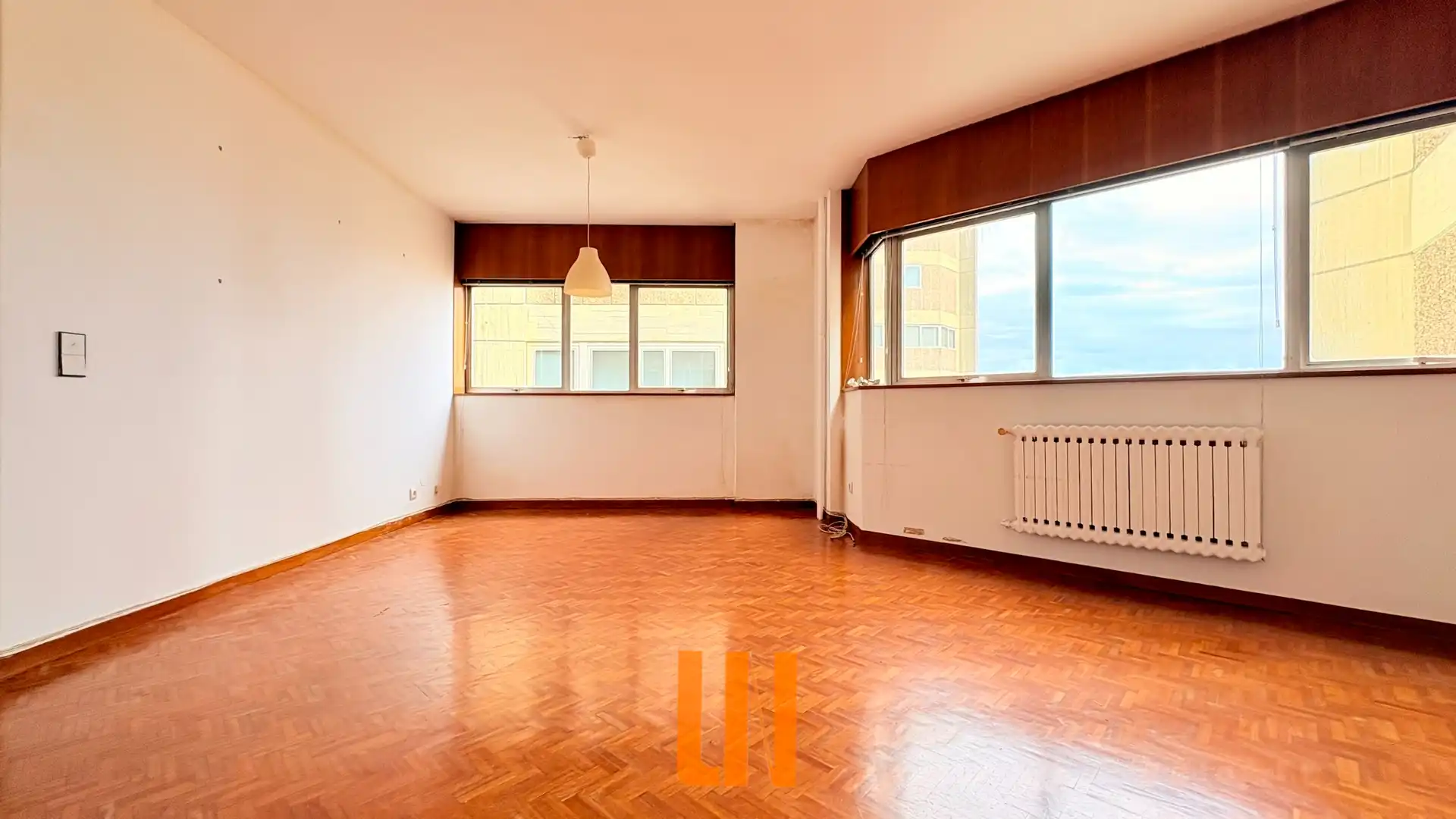 https://static.fotocasa.es/images/ads/35980304-e6d5-4134-bdb6-9277ed75cfbf?rule=original