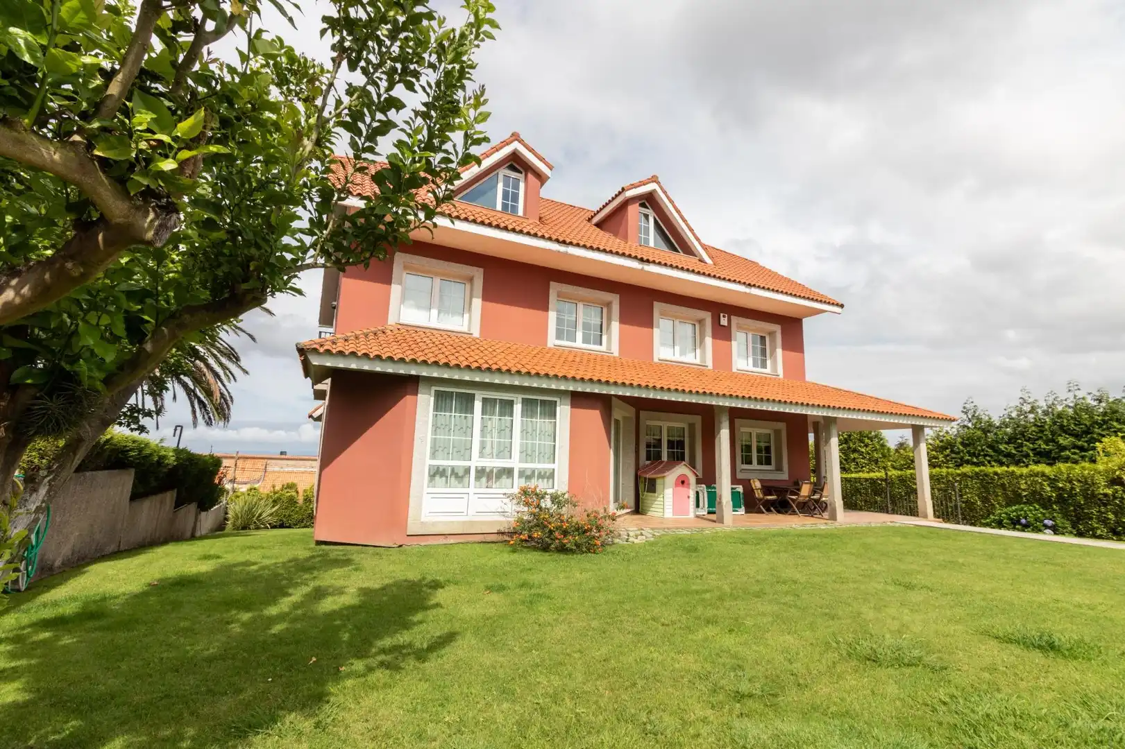 https://static.fotocasa.es/images/ads/fde1b5bd-3477-4f78-a6c1-681a8274f21e?rule=original