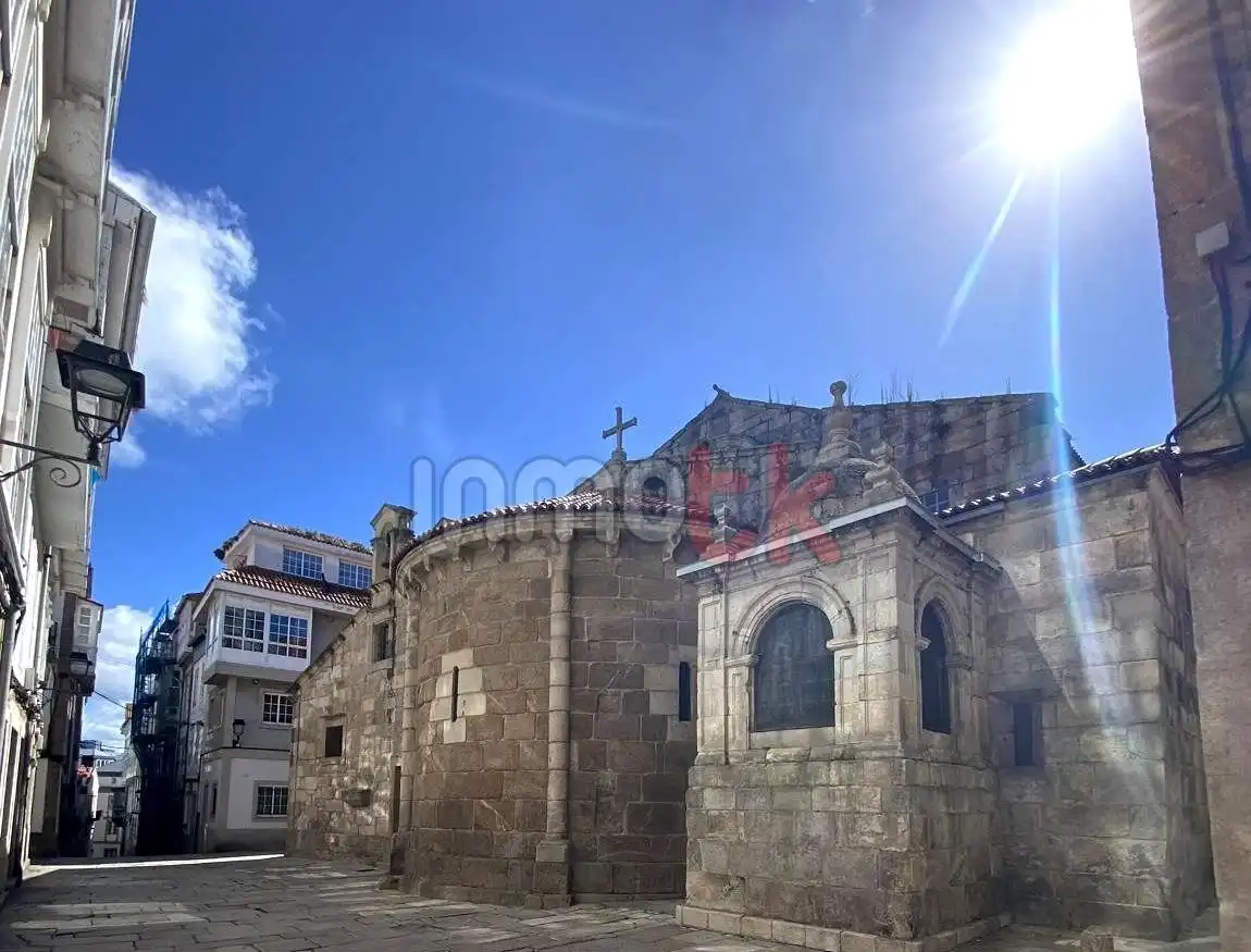 https://static.fotocasa.es/images/ads/eb40f307-7aa2-4f75-8d7b-9504d7809e20?rule=original