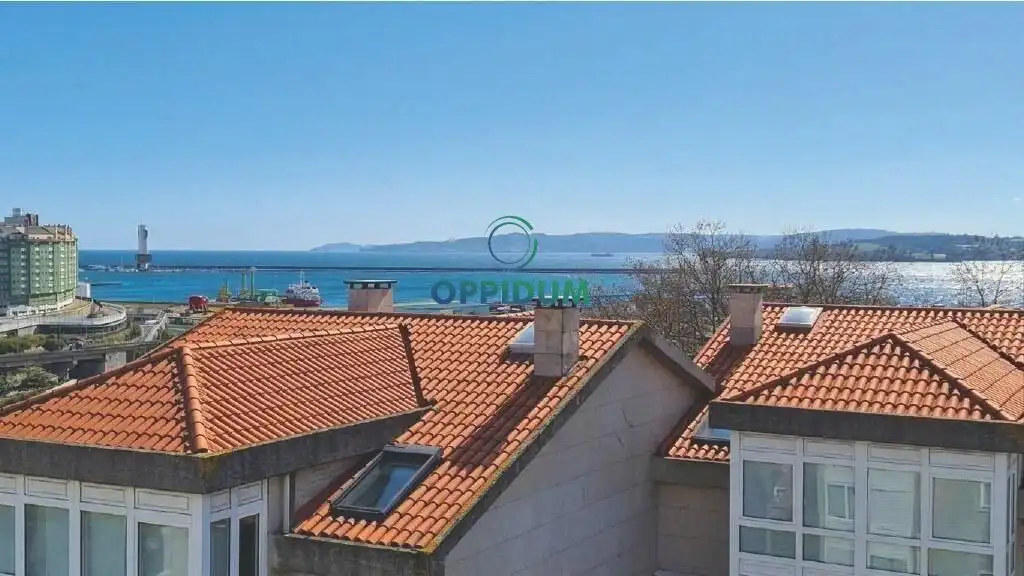 https://static.fotocasa.es/images/ads/3066efb2-ae36-41fe-8552-9646314f6220?rule=original