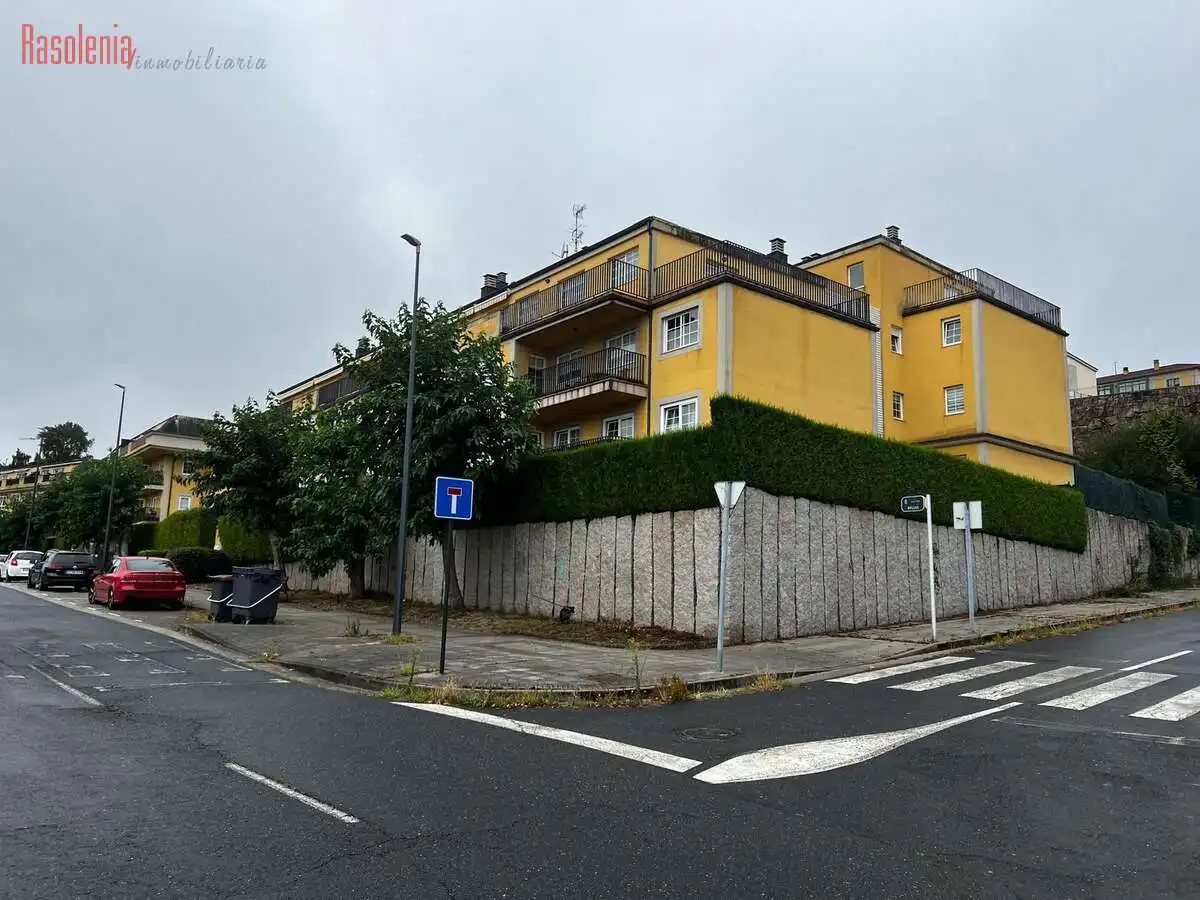 https://static.fotocasa.es/images/ads/038c8d18-2881-4647-af6d-c4f82cf2d211?rule=original