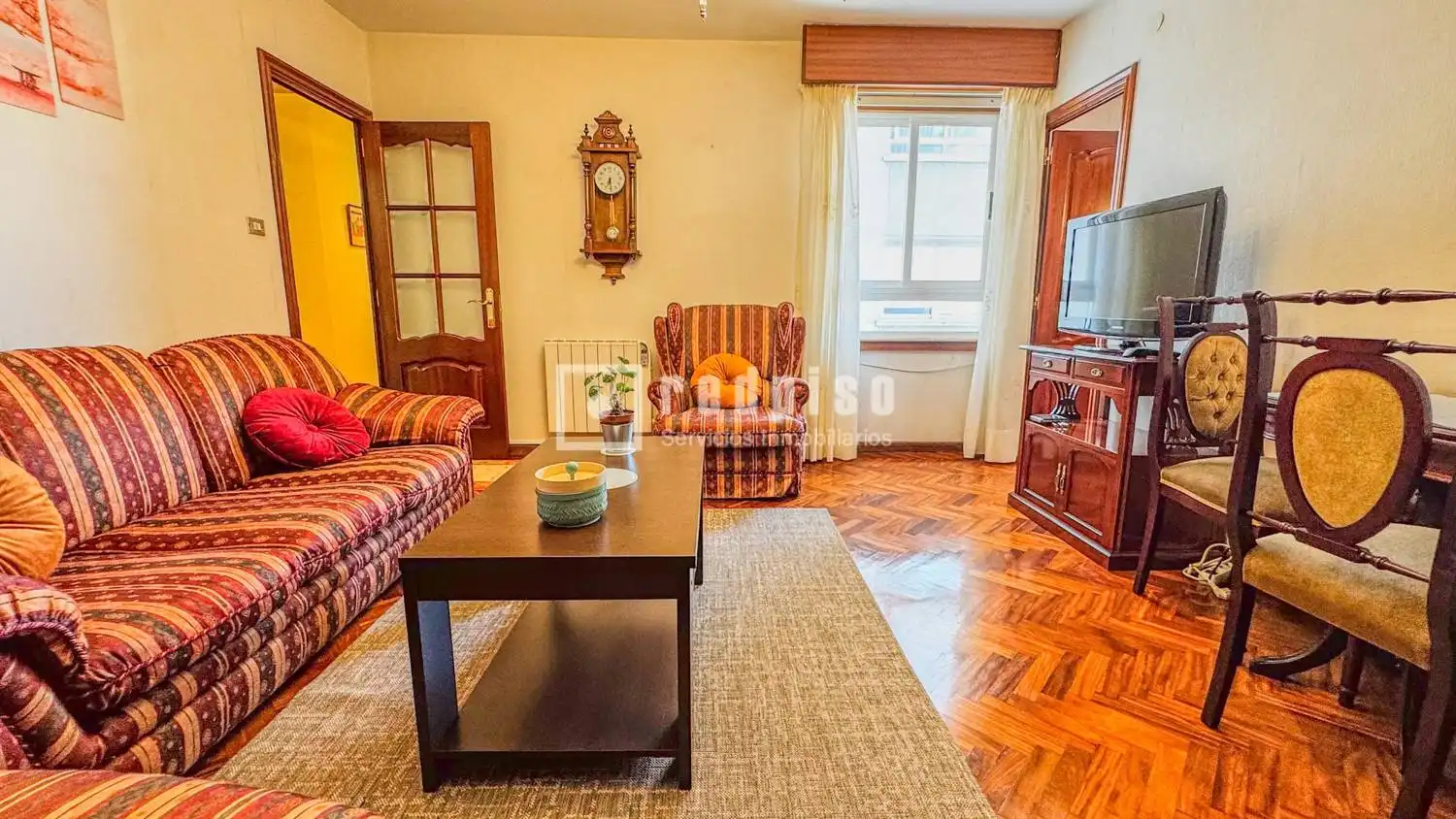 https://static.fotocasa.es/images/ads/cde61fa8-8956-4784-bb20-726c56909b6e?rule=original