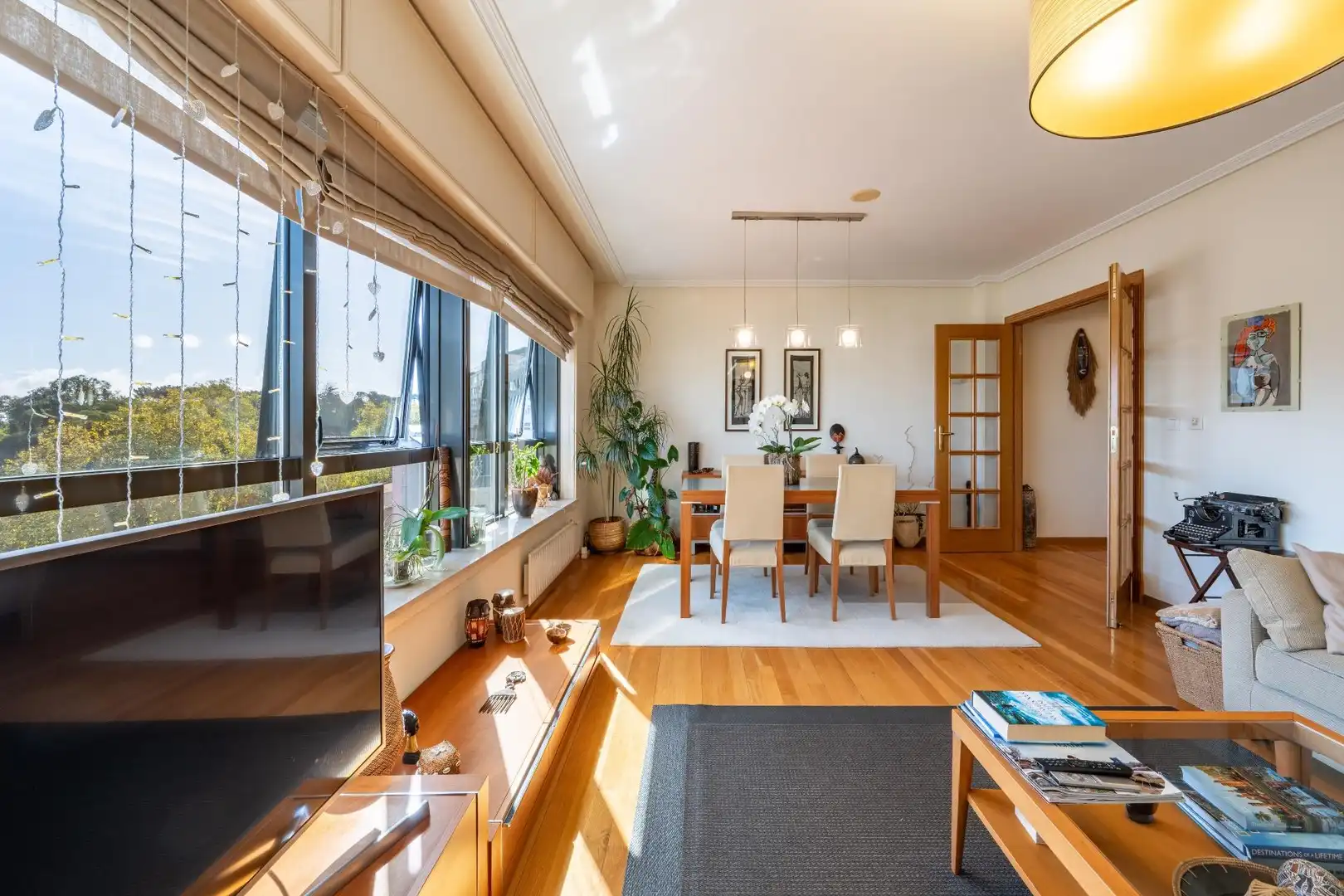 https://static.fotocasa.es/images/ads/700eb873-e5ff-4d9d-95b3-bc6ba0b4c6ef?rule=original