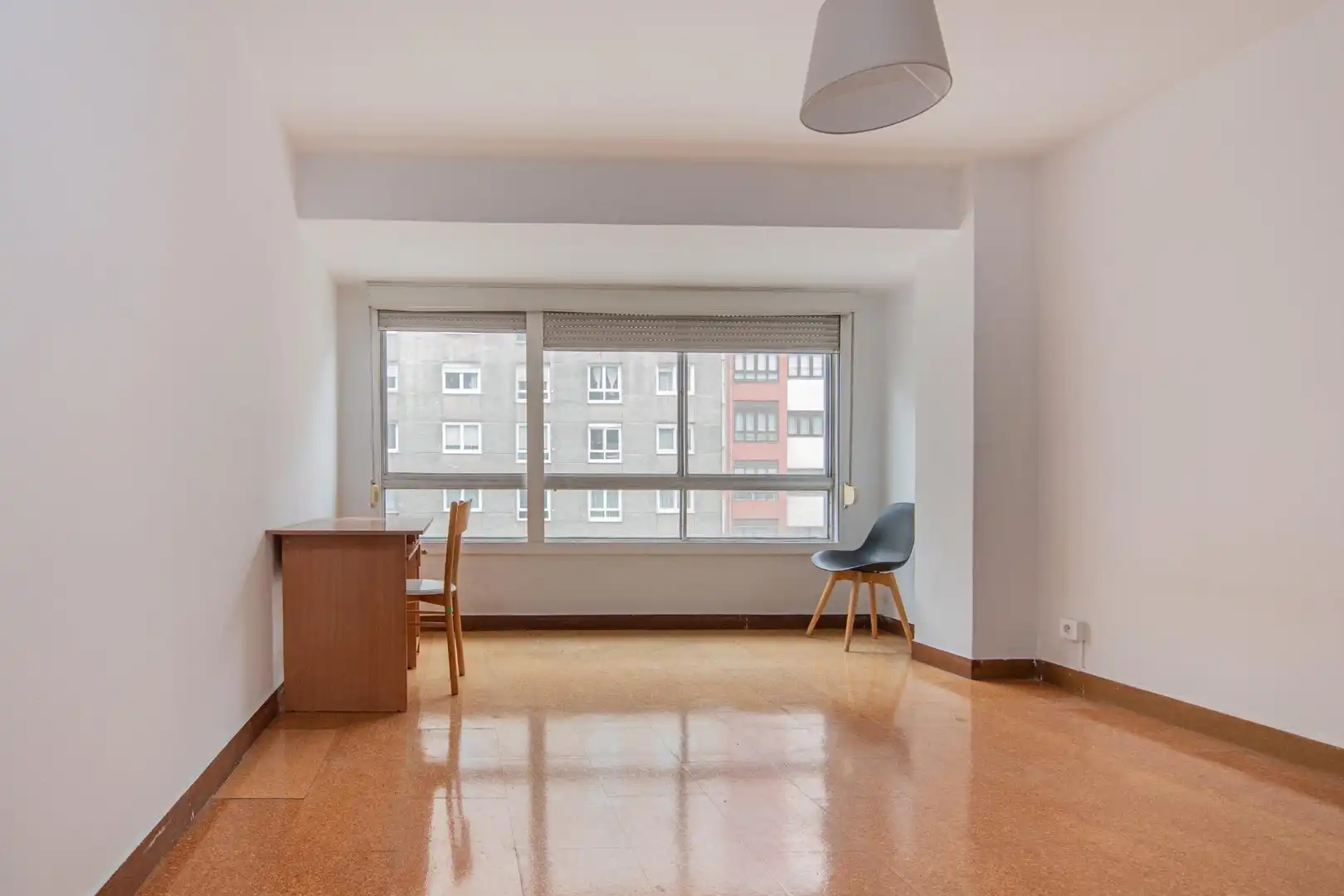 https://static.fotocasa.es/images/ads/9f04e4c6-2d66-45d1-bd57-c9483870f6b4?rule=original