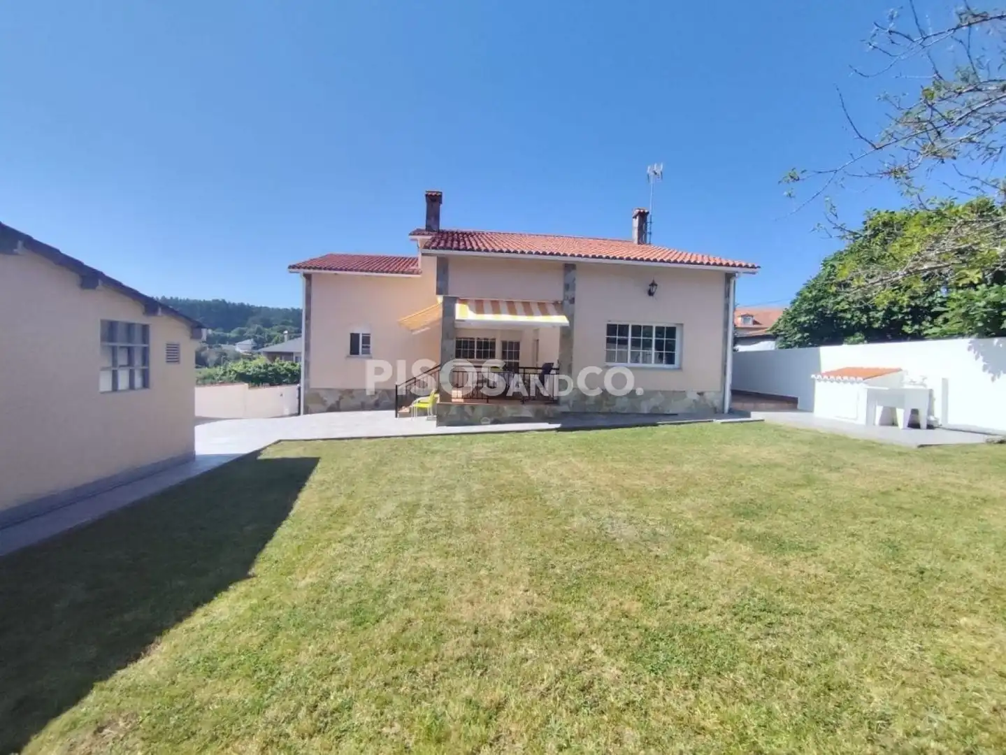 https://static.fotocasa.es/images/ads/cfc059a0-04a6-49f8-b7d9-622c3140dd8e?rule=original