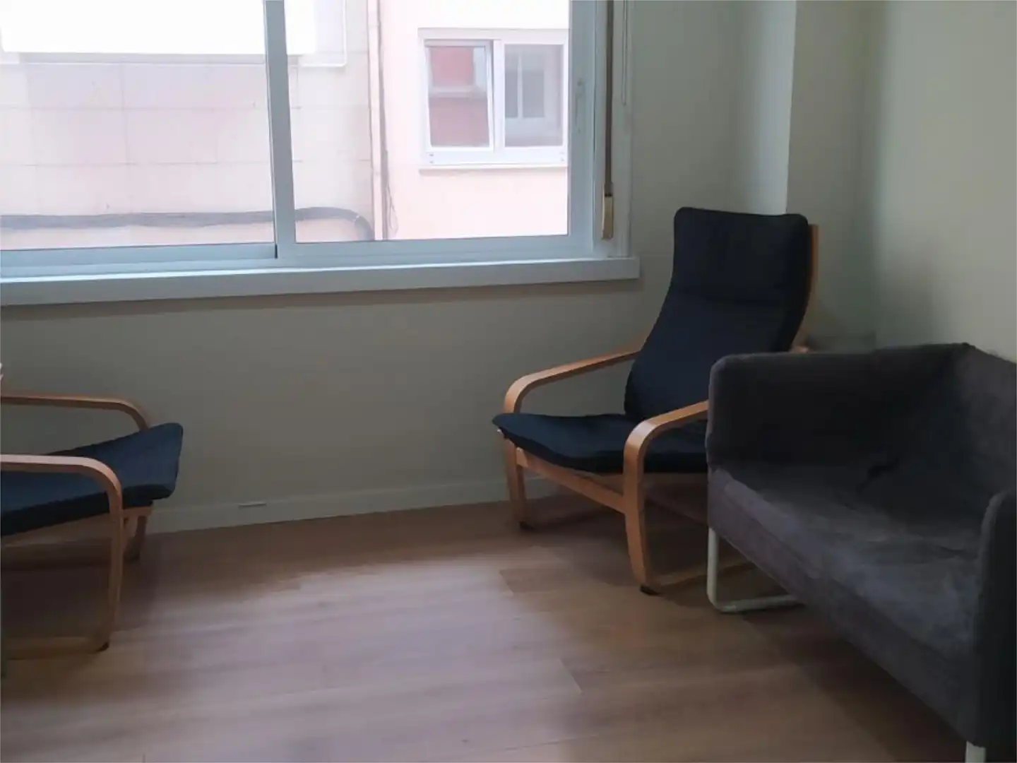 https://static.fotocasa.es/images/anuncio/2025/11/27/188232940/4793056712.jpg?rule=original