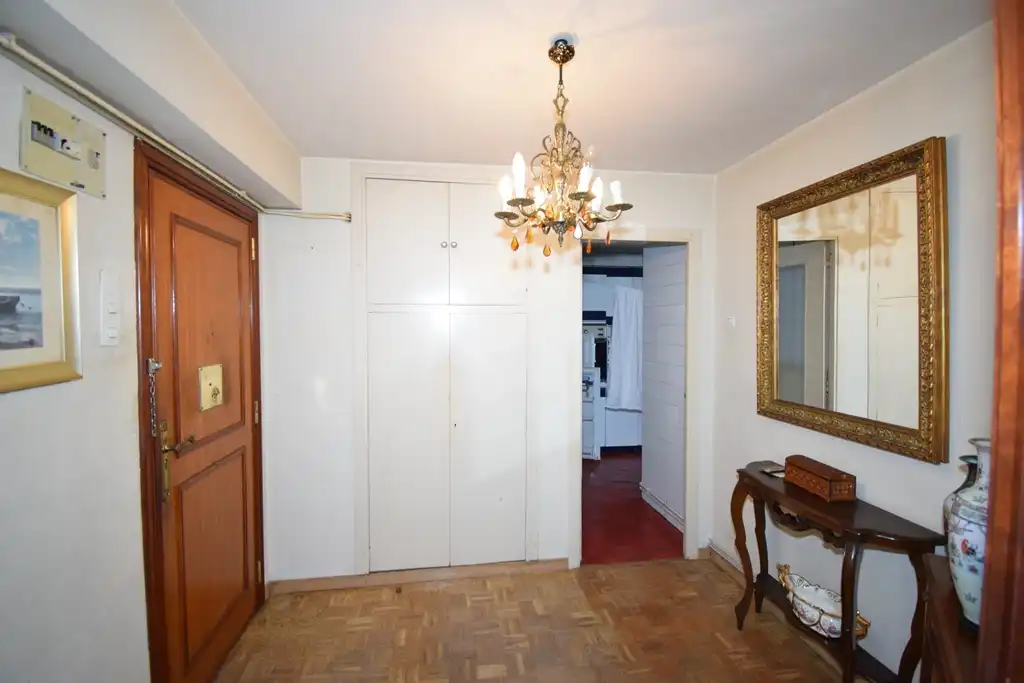 https://static.fotocasa.es/images/ads/547151dc-ec63-4107-80e4-7f2fd0d67662?rule=original