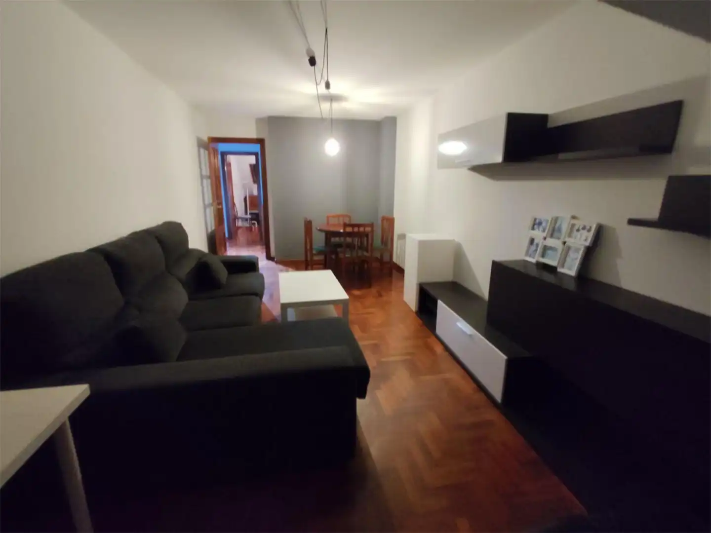 https://static.fotocasa.es/images/anuncio/2026/02/25/188943218/4853113628.jpg?rule=original