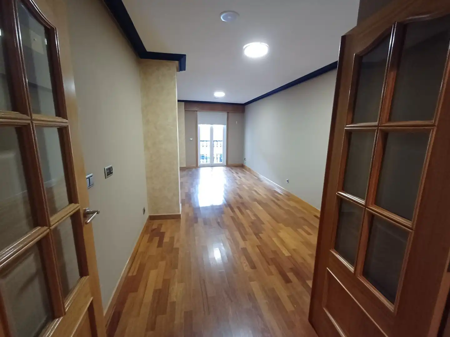 https://static.fotocasa.es/images/ads/22c4e3d0-c3c4-4cb5-824c-32401d4de5ab?rule=original