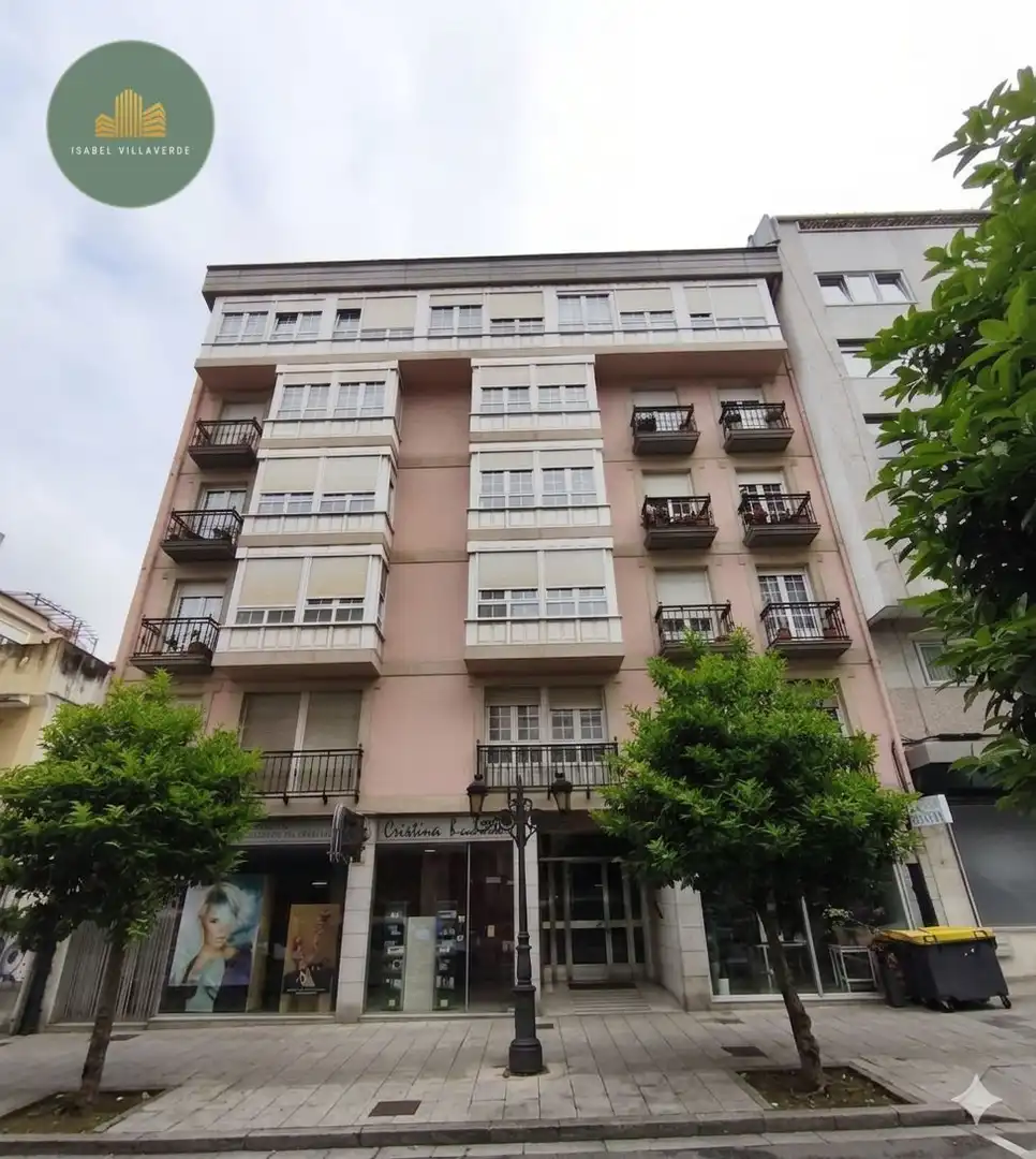 https://static.fotocasa.es/images/ads/df42ead1-2bee-4bb8-b292-0d84c9d0bc89?rule=original