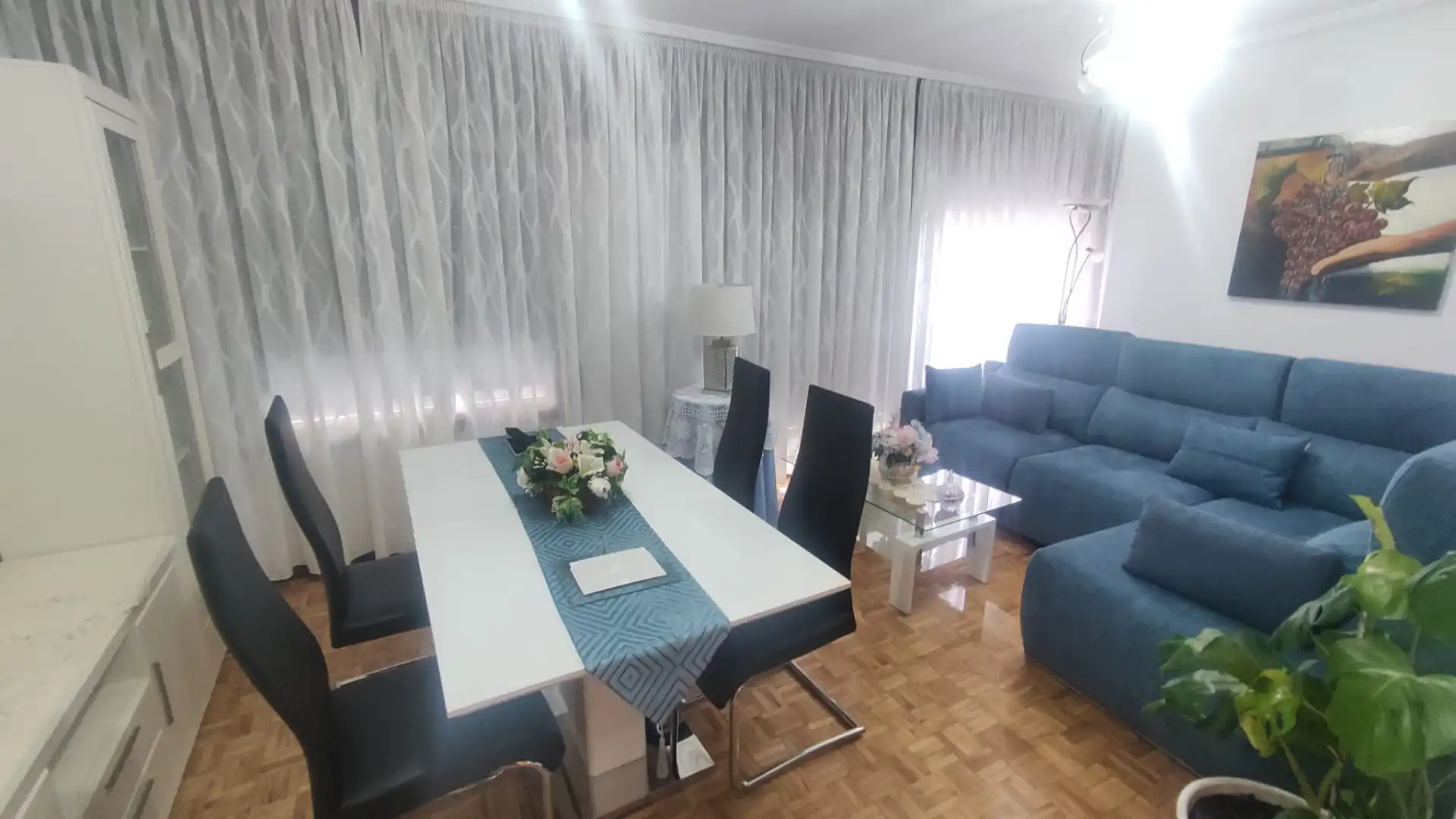 https://static.fotocasa.es/images/ads/dcd66de9-3a9a-4097-ab2e-6c612d2ff041?rule=original