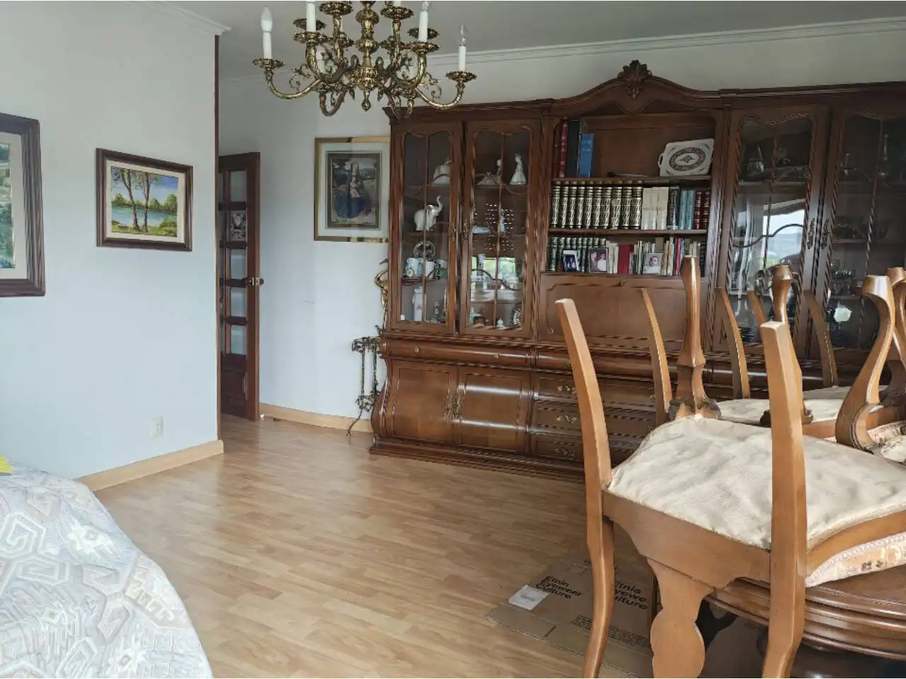 https://static.fotocasa.es/images/ads/bf1bbd53-9109-4758-99b4-0ee284e4093b?rule=original