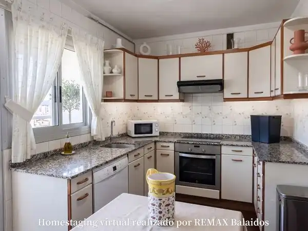 https://static.fotocasa.es/images/ads/51b1e363-480b-4db6-b97f-c8976f1495d4?rule=original