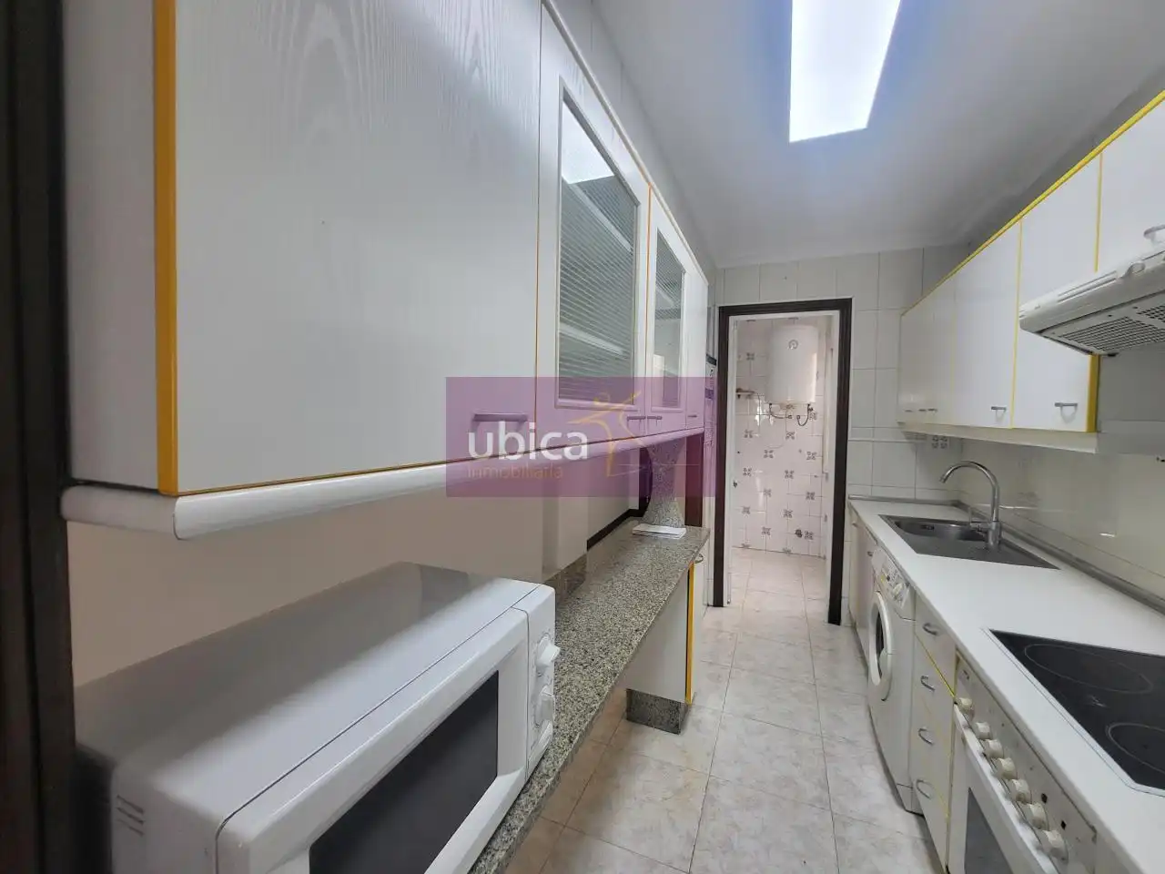 https://static.fotocasa.es/images/ads/e5e2d198-14c8-40fe-9630-f46283dc386d?rule=original