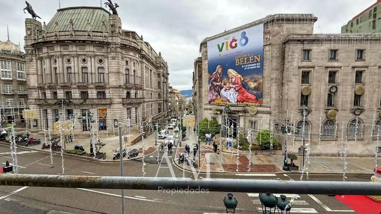 https://static.fotocasa.es/images/ads/f384ea8f-6c88-44e6-8d58-1b5650d35757?rule=original
