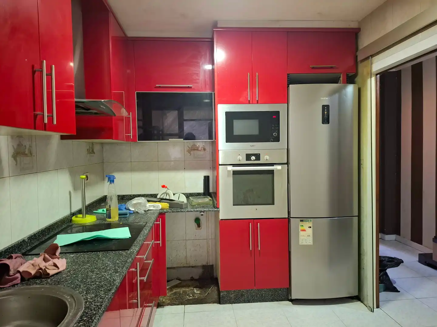 https://static.fotocasa.es/images/ads/717e51f2-e79b-43ec-b422-cc1f5102474f?rule=original
