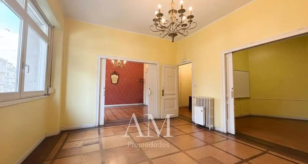 https://static.fotocasa.es/images/ads/6f1e4576-c8df-43b7-a095-f98e1f6be00f?rule=original