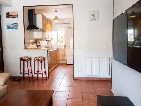 https://static.fotocasa.es/images/ads/fb3b82a3-b117-4504-bc8d-89ed4968d8c8?rule=original