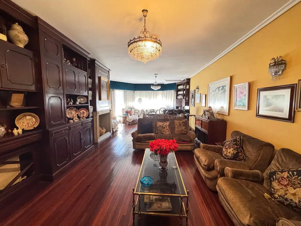 https://static.fotocasa.es/images/ads/08bb3867-ea0b-4152-9c9e-68ee572ee0d9?rule=original