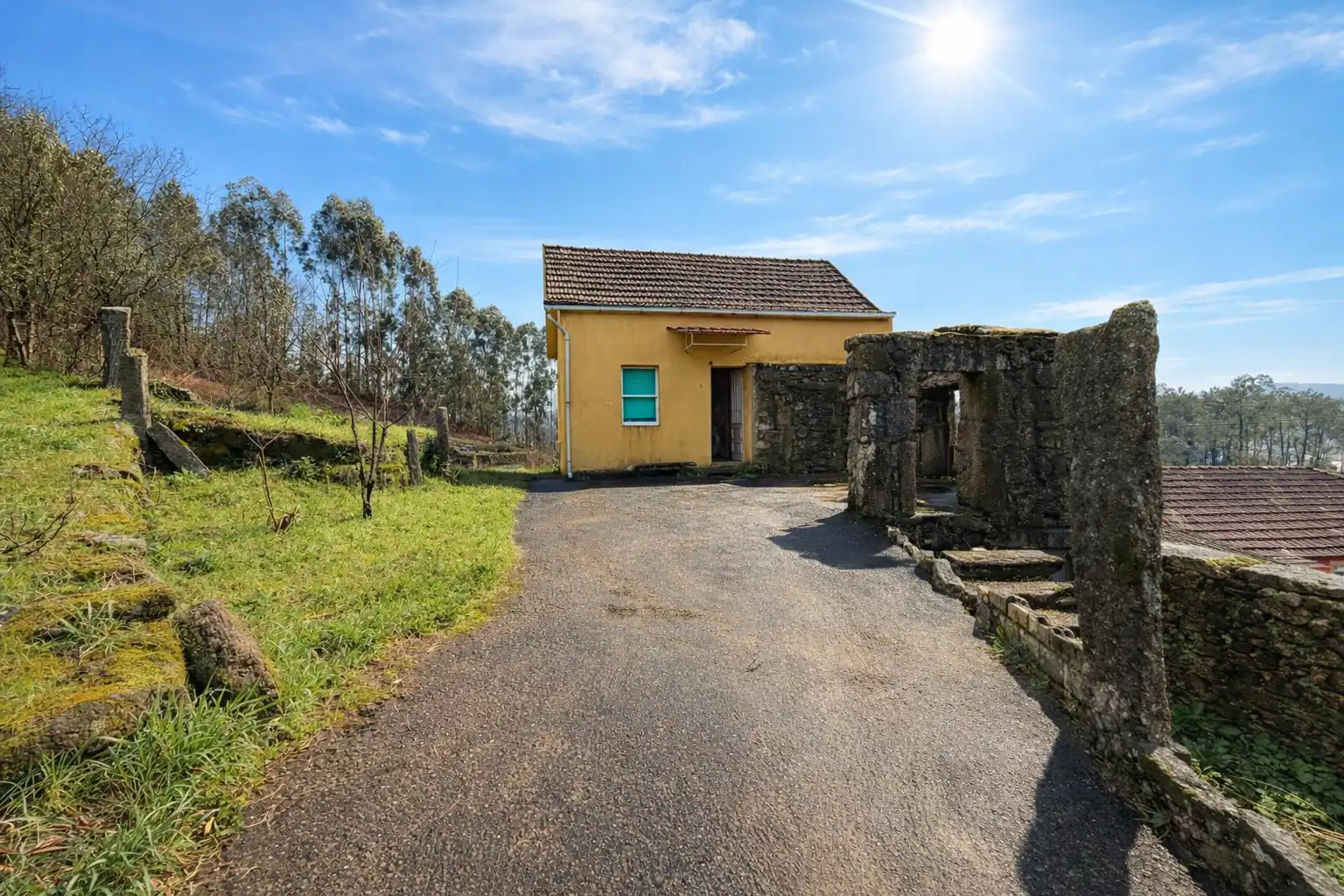 https://static.fotocasa.es/images/ads/1c9bfab3-133a-41ff-a60c-145dc422d6f9?rule=original