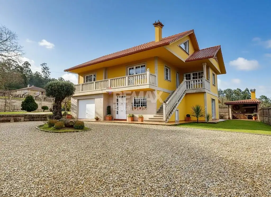 https://static.fotocasa.es/images/ads/e1835773-e155-437a-b792-0b7204090c5f?rule=original