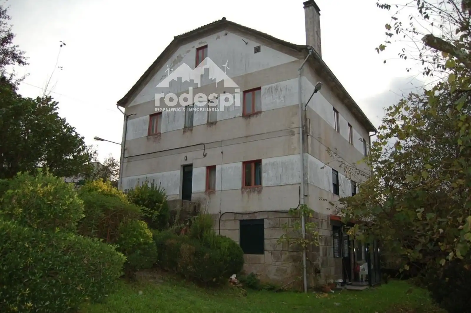 https://static.fotocasa.es/images/ads/9e8f6a1f-c544-407b-8340-81a22c0b7dd9?rule=original