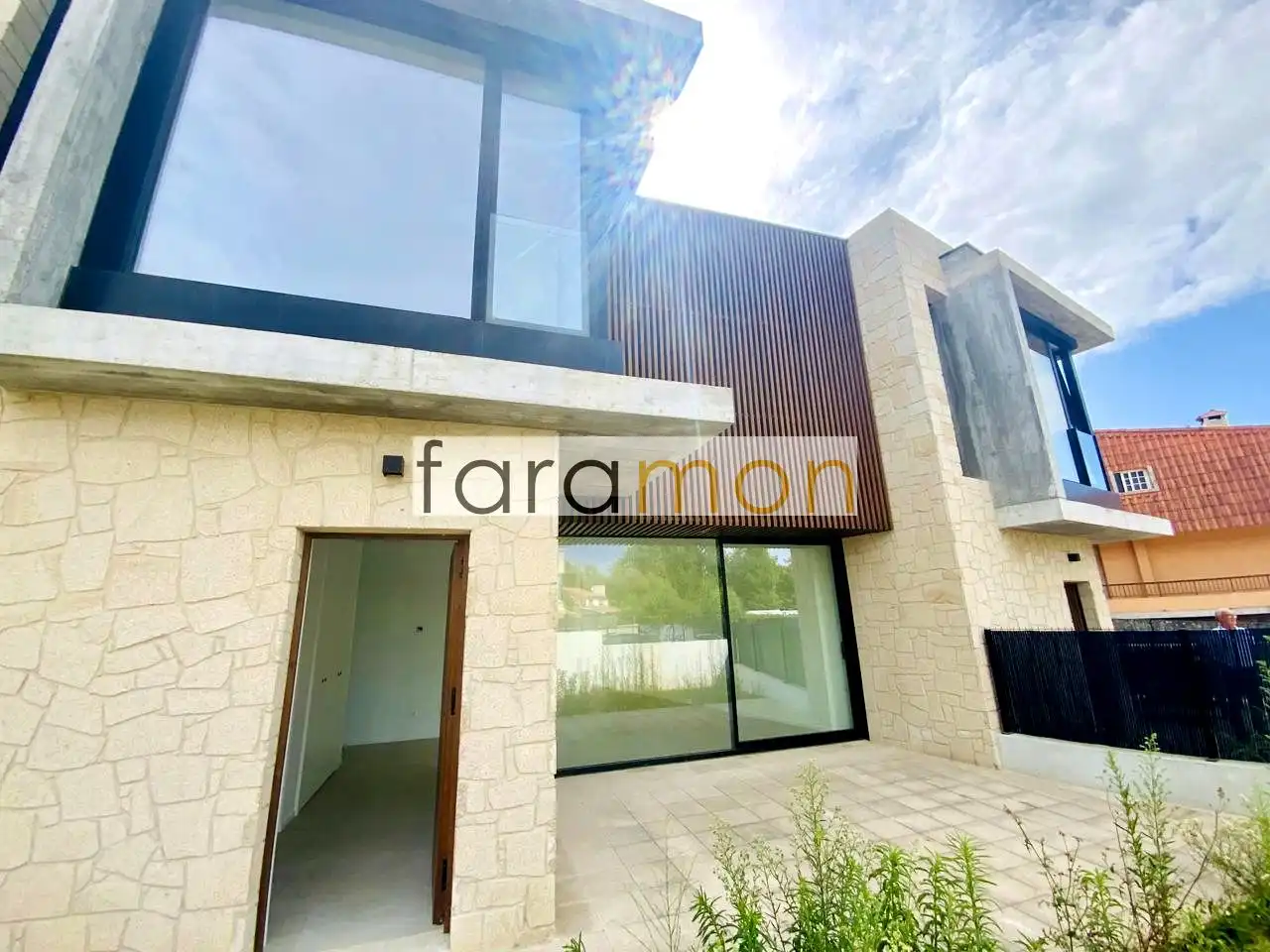 https://static.fotocasa.es/images/ads/5225c2aa-936a-4e61-b513-a0e687cb7a29?rule=original