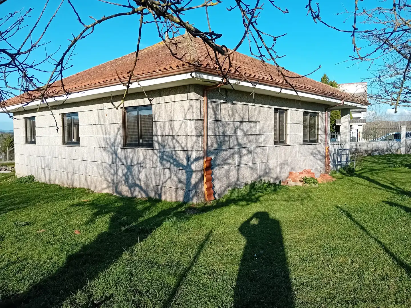 https://static.fotocasa.es/images/ads/b3198d41-1fe5-4a49-935e-b63041a75fd9?rule=original