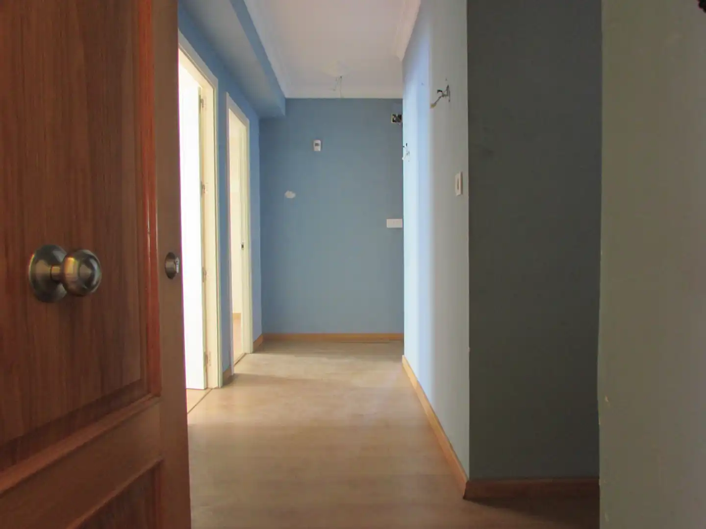https://static.fotocasa.es/images/ads/293f1487-31b2-4cbf-bc0b-3ed2a88fbdd6?rule=original