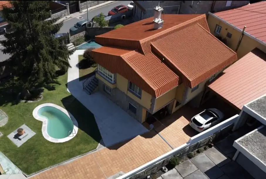 https://static.fotocasa.es/images/ads/f5c974f3-ccf0-4a95-abb5-9c54f48b9ed8?rule=original