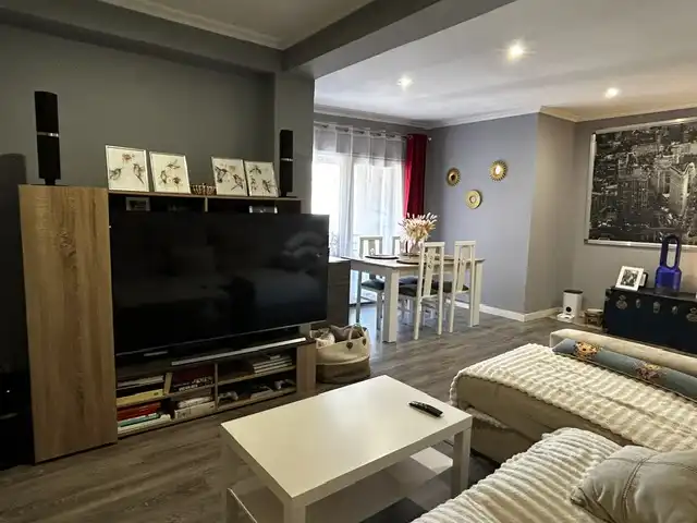 https://static.fotocasa.es/images/ads/21824e42-21a6-4707-9c29-06683edabeba?rule=original