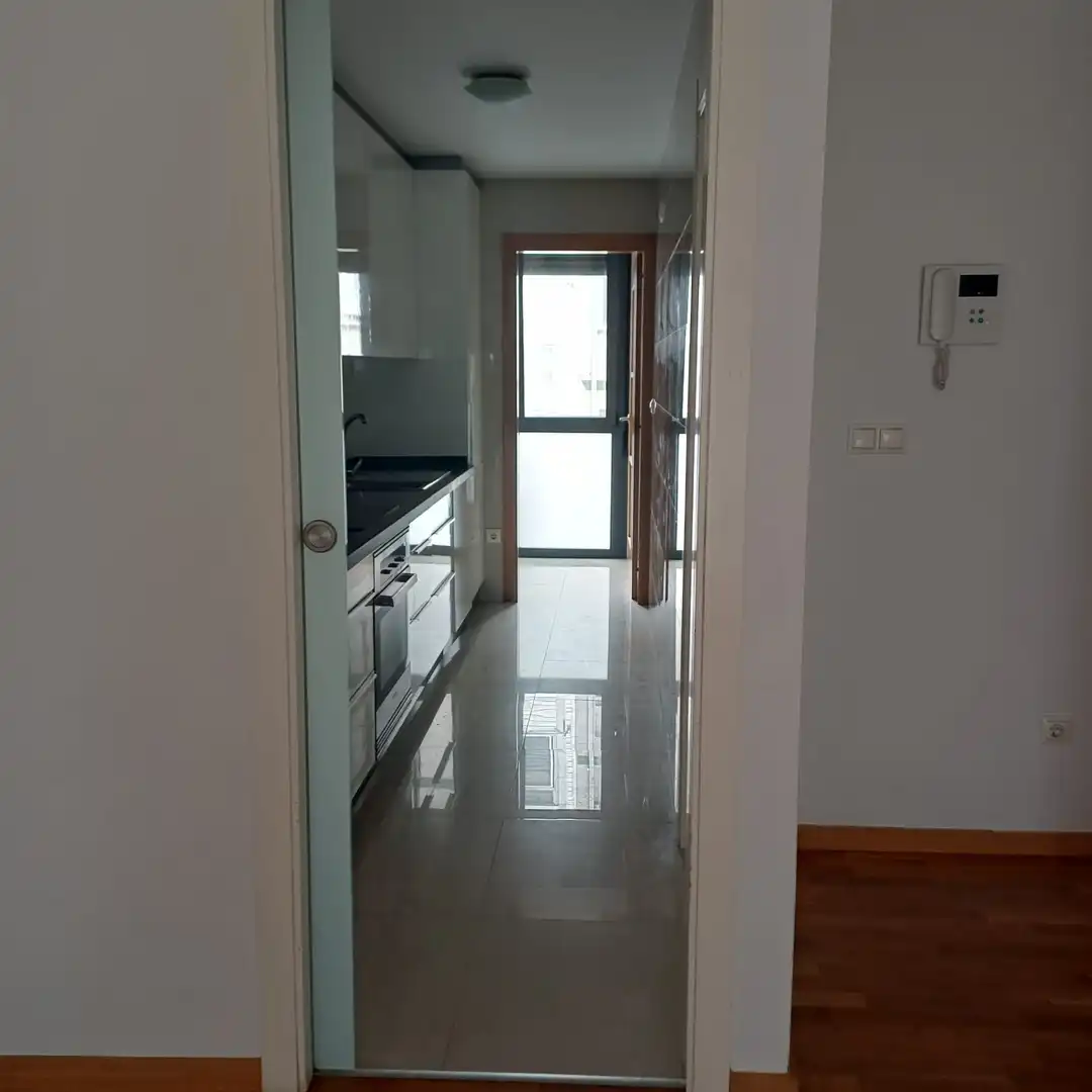 https://static.fotocasa.es/images/ads/05b8880a-eb70-4dbd-a37c-9f3a5aeb3641?rule=original