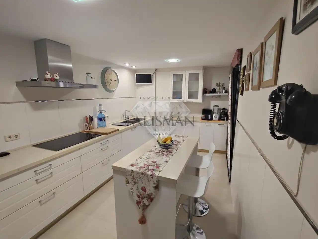 https://static.fotocasa.es/images/ads/ab636d2f-62bb-487e-86bb-113ec14cffd4?rule=original