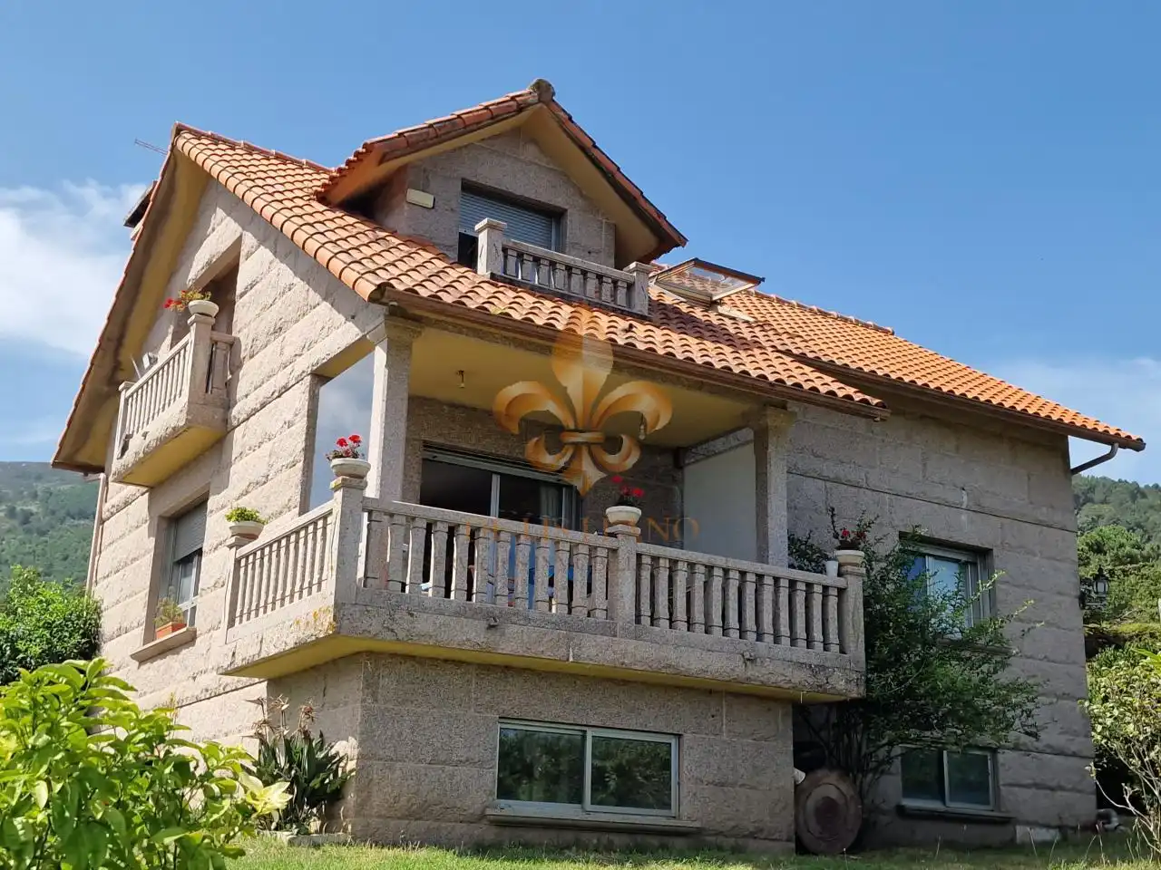 https://static.fotocasa.es/images/ads/72f2500b-a3df-4588-b70c-bfcabe0fed52?rule=original