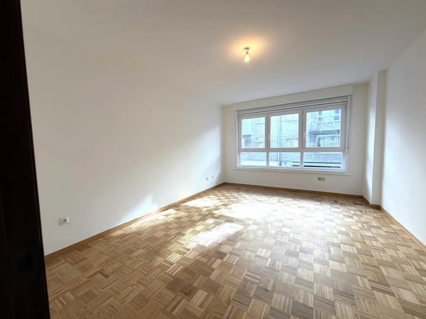 https://static.fotocasa.es/images/ads/99c2977c-fa11-4dbd-ac42-916de4277dc1?rule=original