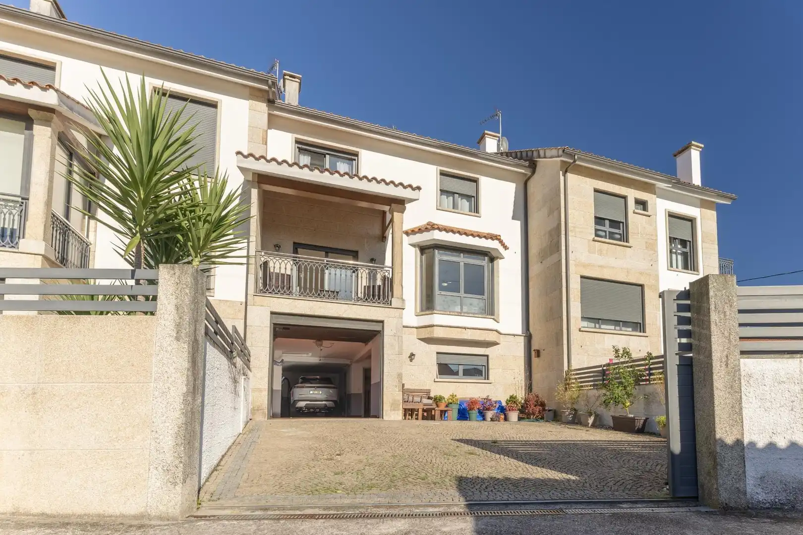 https://static.fotocasa.es/images/ads/ec07d478-51fd-4481-848e-b20cdbe536f5?rule=original
