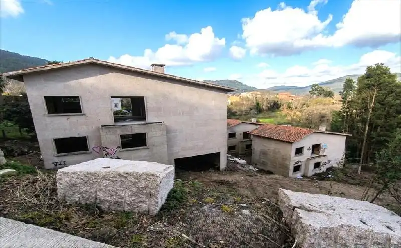 https://static.fotocasa.es/images/ads/c86c4b60-5eb8-4fc3-a3fd-2b206b47c118?rule=original