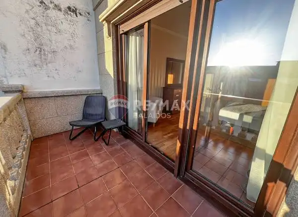 https://static.fotocasa.es/images/ads/afb6aa4b-e17b-406a-93ff-ecf2d4aa53ea?rule=original