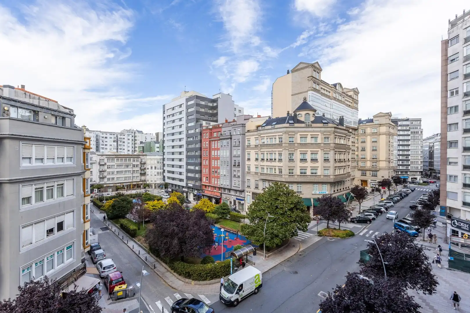 https://static.fotocasa.es/images/ads/fdbe7b8b-6876-4a21-aa14-4a7ceeb7667c?rule=original