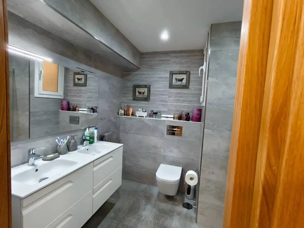 https://static.fotocasa.es/images/ads/ebc19527-3d6e-4f65-9ad9-a3981ee5284b?rule=original