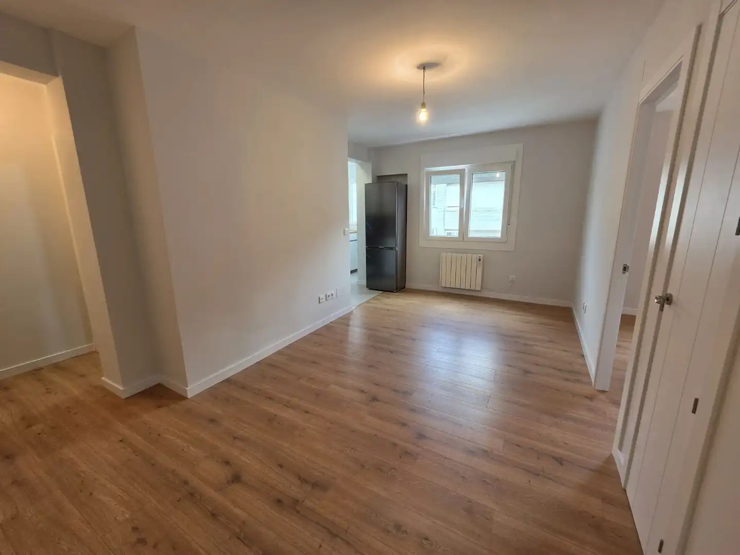 https://static.fotocasa.es/images/ads/bd6fa48b-2354-4a35-b195-23b25208038a?rule=original