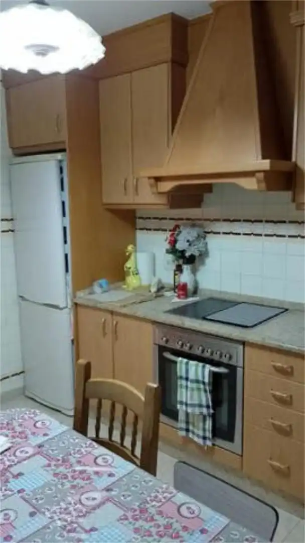 https://static.fotocasa.es/images/anuncio/2026/08/16/190487884/4989221675.jpg?rule=original